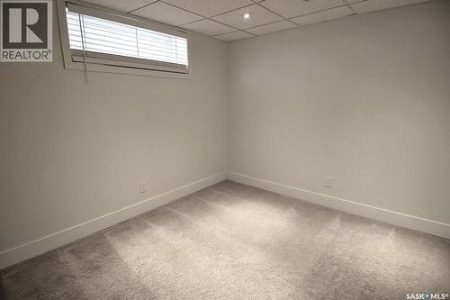 242 Geary Crescent, Saskatoon, SK - Indoor Photo Showing Other Room