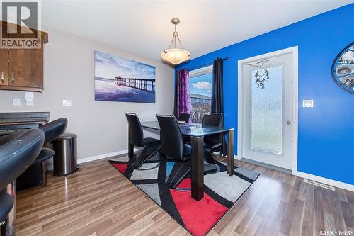 2 547 East Hampton Boulevard, Saskatoon, SK - Indoor