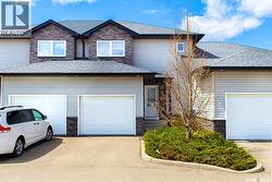 2 547 East Hampton BOULEVARD  Saskatoon, SK S7R 0B1