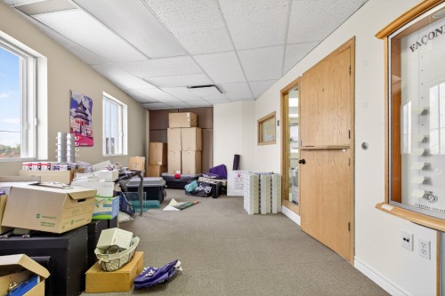 Bureau - 1672 Place De Lierre, Laval (Vimont), QC - Indoor