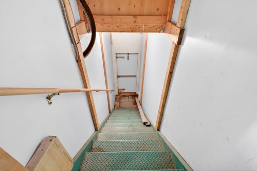 Escalier - 1672 Place De Lierre, Laval (Vimont), QC - Indoor Photo Showing Other Room