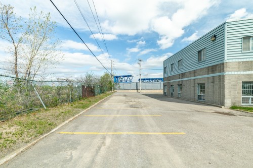 Stationnement - 1672 Place De Lierre, Laval (Vimont), QC - Outdoor