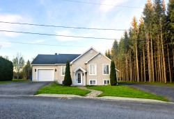 208 Av. Roy Saint-Jules, QC G0N 1R0