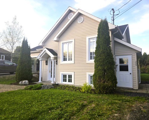 Façade - 208 Av. Roy, Saint-Jules, QC - Outdoor