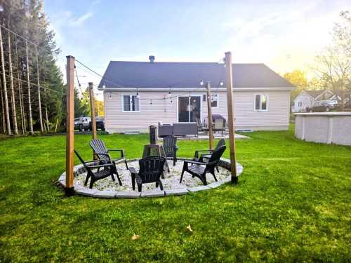 Cour - 208 Av. Roy, Saint-Jules, QC - Outdoor