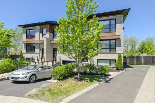 3601 Rue Ulric-Dubois  Longueuil (Saint-Hubert), QC J3Y 0V2
