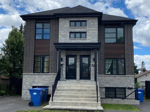 Exterior - 2252 Rue Ste-Jeanne-D'Arc, Longueuil (Le Vieux-Longueuil), QC 