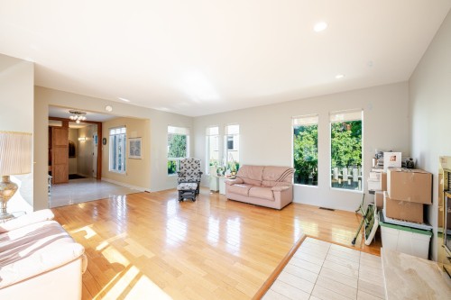 Salon - 965 Av. Raymond-Jobin, Laval (Saint-Vincent-De-Paul), QC - Indoor Photo Showing Living Room