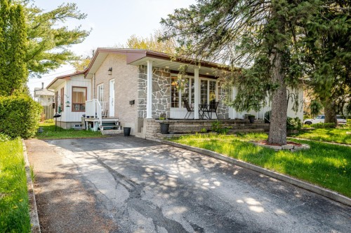 Façade - 965 Av. Raymond-Jobin, Laval (Saint-Vincent-De-Paul), QC - Outdoor