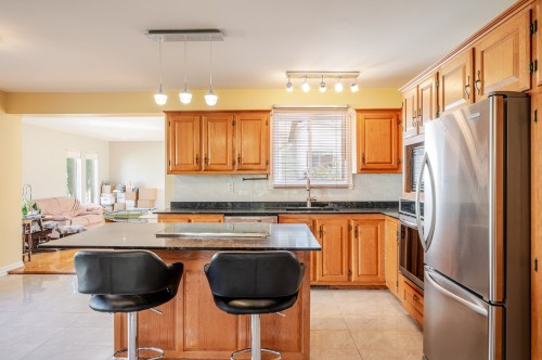 Cuisine - 965 Av. Raymond-Jobin, Laval (Saint-Vincent-De-Paul), QC - Indoor Photo Showing Kitchen With Double Sink