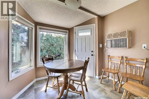 97 Compton Road, Regina, SK - Indoor Photo Showing Dining Room