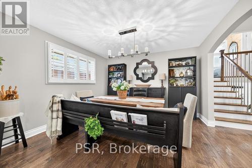 323 Queen Victoria Drive, Hamilton, ON - Indoor