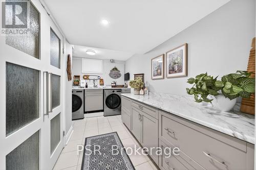 323 Queen Victoria Drive, Hamilton, ON - 