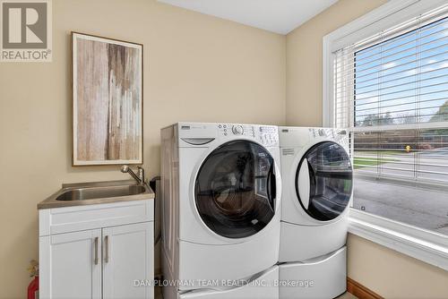 357 Powell Road, Whitby, ON - Indoor Photo Showing Laundry Room