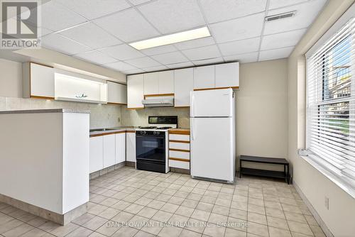 357 Powell Road, Whitby, ON - Indoor Photo Showing Kitchen