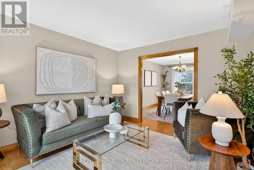 357 Powell Road, Whitby, ON - Indoor Photo Showing Living Room