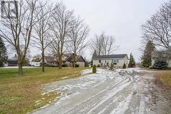 577 DUNDAS STREET E Hamilton, ON L7A 0K8