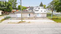 431 CAMPBELL STREET Sarnia, ON N7T 2J1