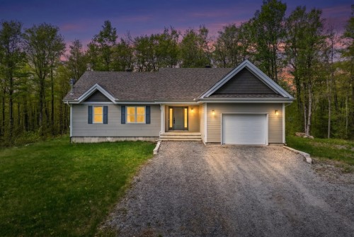 Front of Structure - 31 Ch. Champlain, Val-Des-Monts, QC - Outdoor