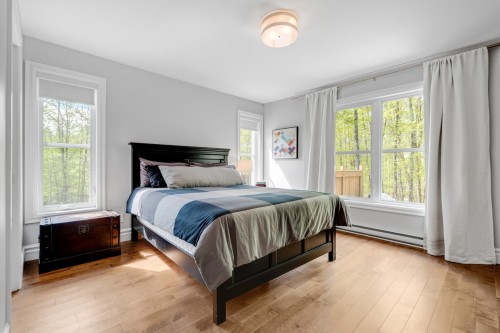 Master Bedroom - 31 Ch. Champlain, Val-Des-Monts, QC - Indoor Photo Showing Bedroom