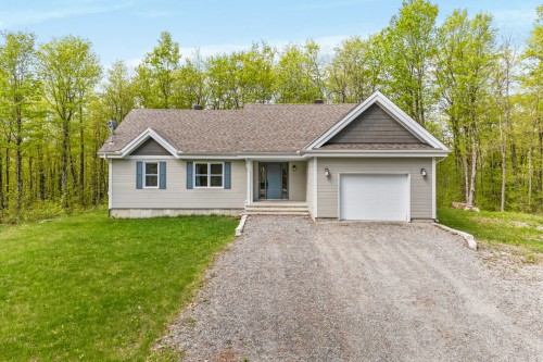 Front of Structure - 31 Ch. Champlain, Val-Des-Monts, QC - Outdoor