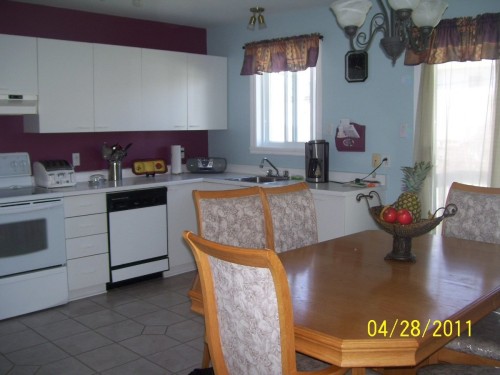 Kitchen - 277 Crois. Des Pionniers, L'Île-Perrot, QC - Indoor Photo Showing Kitchen