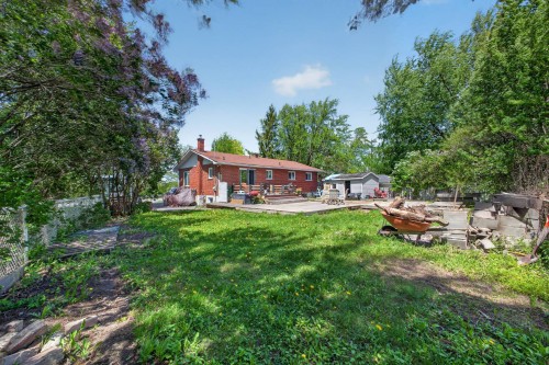 Cour - 2564 Ch. Des Patriotes, Richelieu, QC - Outdoor With Deck Patio Veranda