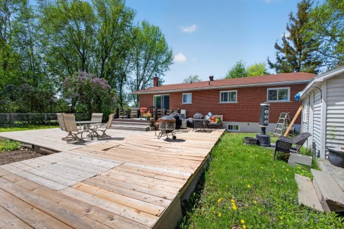 Cour - 2564 Ch. Des Patriotes, Richelieu, QC - Outdoor With Deck Patio Veranda With Exterior