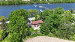 Vue sur l'eau - 