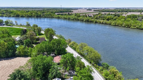 Vue sur l'eau - 2564 Ch. Des Patriotes, Richelieu, QC - Outdoor With Body Of Water With View