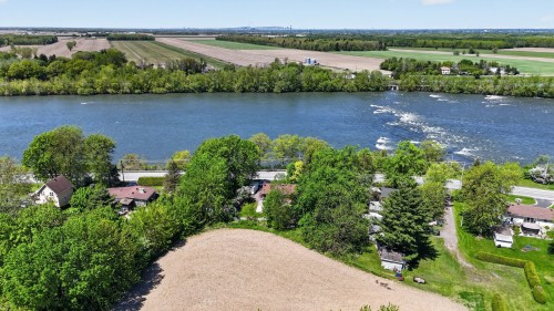 Vue sur l'eau - 2564 Ch. Des Patriotes, Richelieu, QC - Outdoor With Body Of Water With View