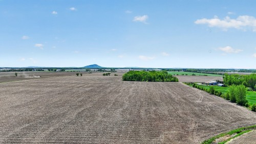 Vue - 2564 Ch. Des Patriotes, Richelieu, QC - Outdoor With View