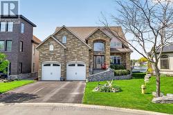 32 EDGEWATER DRIVE Brighton, ON K0K 1H0
