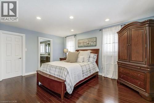 2080 Mckerlie Crescent, Burlington, ON - Indoor Photo Showing Bedroom