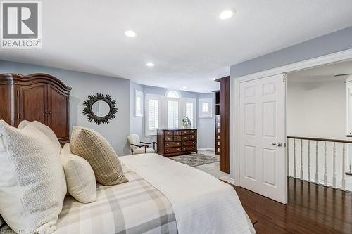2080 Mckerlie Crescent, Burlington, ON - Indoor Photo Showing Bedroom