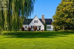 15450 NIAGARA RIVER PARKWAY Niagara-On-The-Lake, ON L0S 1J0