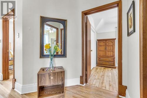 32 Samuel Street, Kitchener, ON - Indoor Photo Showing Other Room