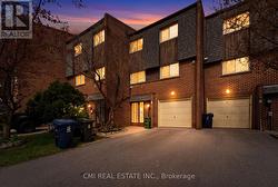 6 WINDY GOLFWAY WAY Toronto, ON M3C 3A7