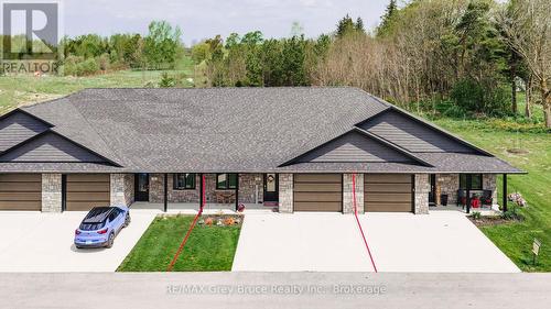4 PALMER MARIE LANE  Arran-Elderslie, ON N0G 1L0