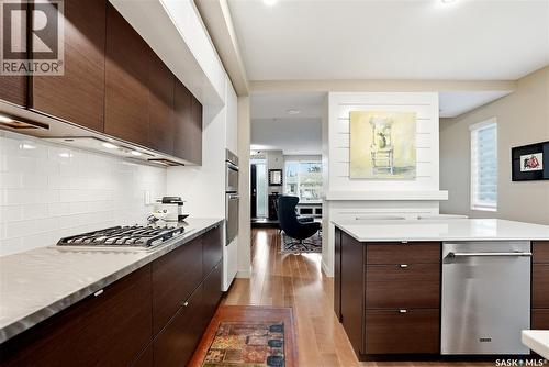 1212 Broadway Avenue E, Saskatoon, SK - Indoor Photo Showing Kitchen With Upgraded Kitchen