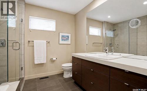 1212 Broadway Avenue E, Saskatoon, SK - Indoor Photo Showing Bathroom