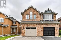 5936 CANDLEBROOK COURT  Mississauga, ON L5V 2V5