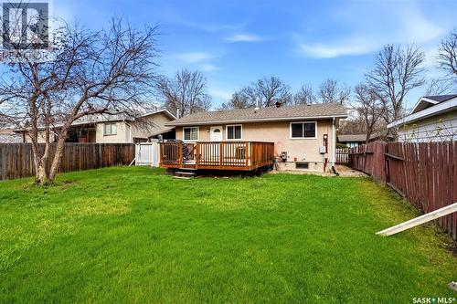 14 Diamond Street, Regina, SK - Outdoor With Deck Patio Veranda With Backyard