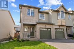 231 ROLLING MEADOW CRESCENT Ottawa, ON K1W 0A8