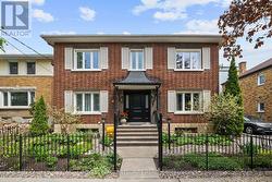 45 GOULBURN AVENUE  Ottawa, ON K1N 8C7