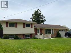 875 Champlain ROAD Sarnia, ON N7V 2E9