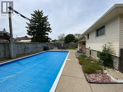 875 Champlain Road, Sarnia, ON - Outdoor With In Ground Pool