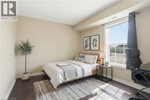 1451 Walkers Line Unit# 216, Burlington, ON - Indoor Photo Showing Bedroom