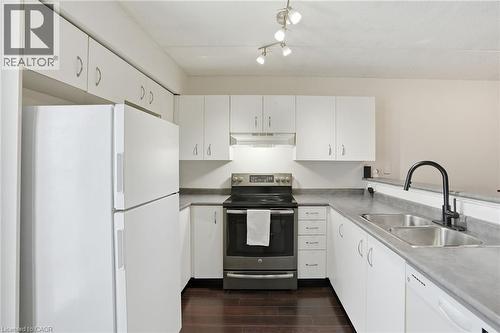 1451 Walkers Line Unit# 216, Burlington, ON - Indoor Photo Showing Kitchen With Double Sink
