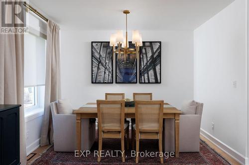 1761 Coram Crescent, Mississauga, ON - Indoor Photo Showing Dining Room